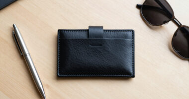 12 Best Business Card Holders For Conferences In 2026