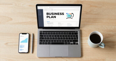 How to Choose Business Plan Software