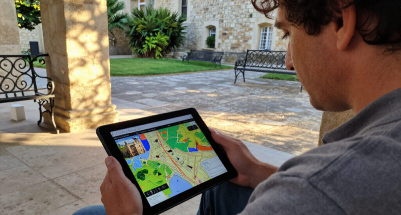Experience The 1693 La Citadelle Siege Through An AI-Generated Digital Archive